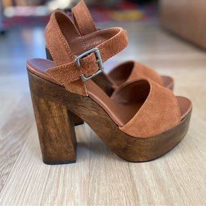 Super 70s Lulus platform sandals - 7 1/2